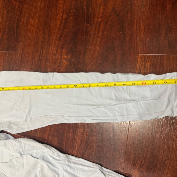 Lululemon Athletica Sky Blue Leggings - Picture 3 of 9